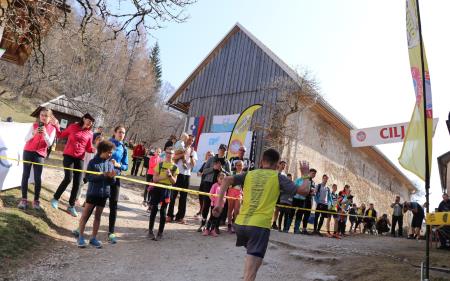 27. GORSKI TEK K SVETEMU PRIMOŽU